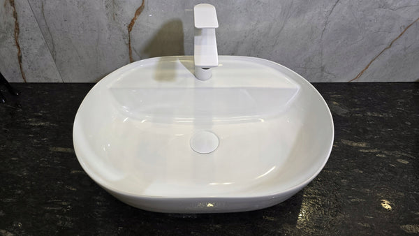 Umywalka nablatowa 50x40x13 biała owalna zaokrąglona ceramiczna Omeble 7
